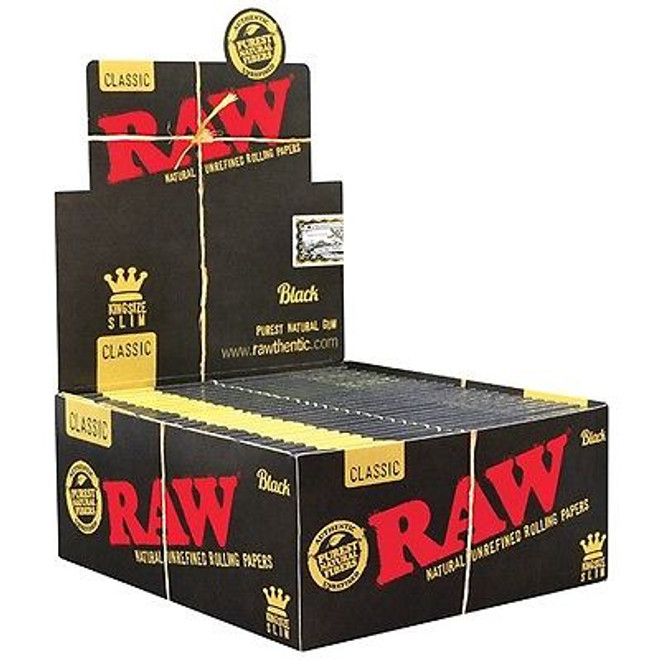 Black raw￼ 50/32 papers